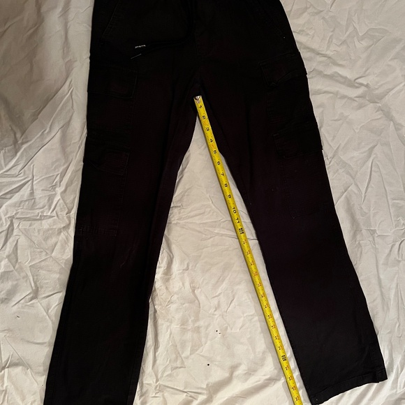 black XS Dogg Supply cargos - Picture 3 of 3